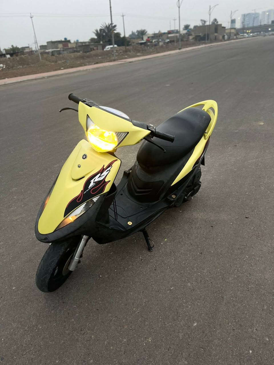 سلام عليكم  دراجه ماكس عدله
للبيع بلاديه الدراجه كله برغي تجاري مابيها
تزويد 
وفج RPM
صدر
دبل خلفي 
قطره دهن
عنواني بغداد جامع النداء  
السعر خاص
او اتصال على هذه الرقم***********
