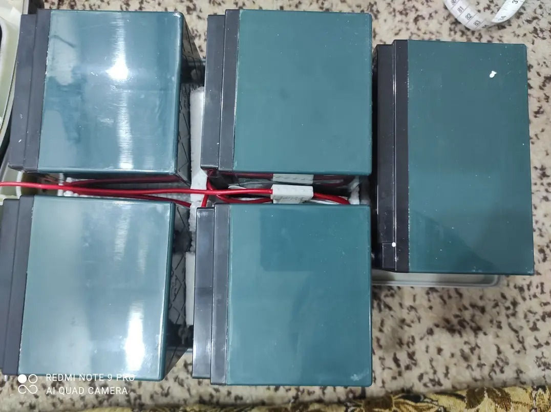 اخوان بطاريات مستعمله لان سويت بطارياتي ليثيوم الي شراي يراسلني *********** واتساب

