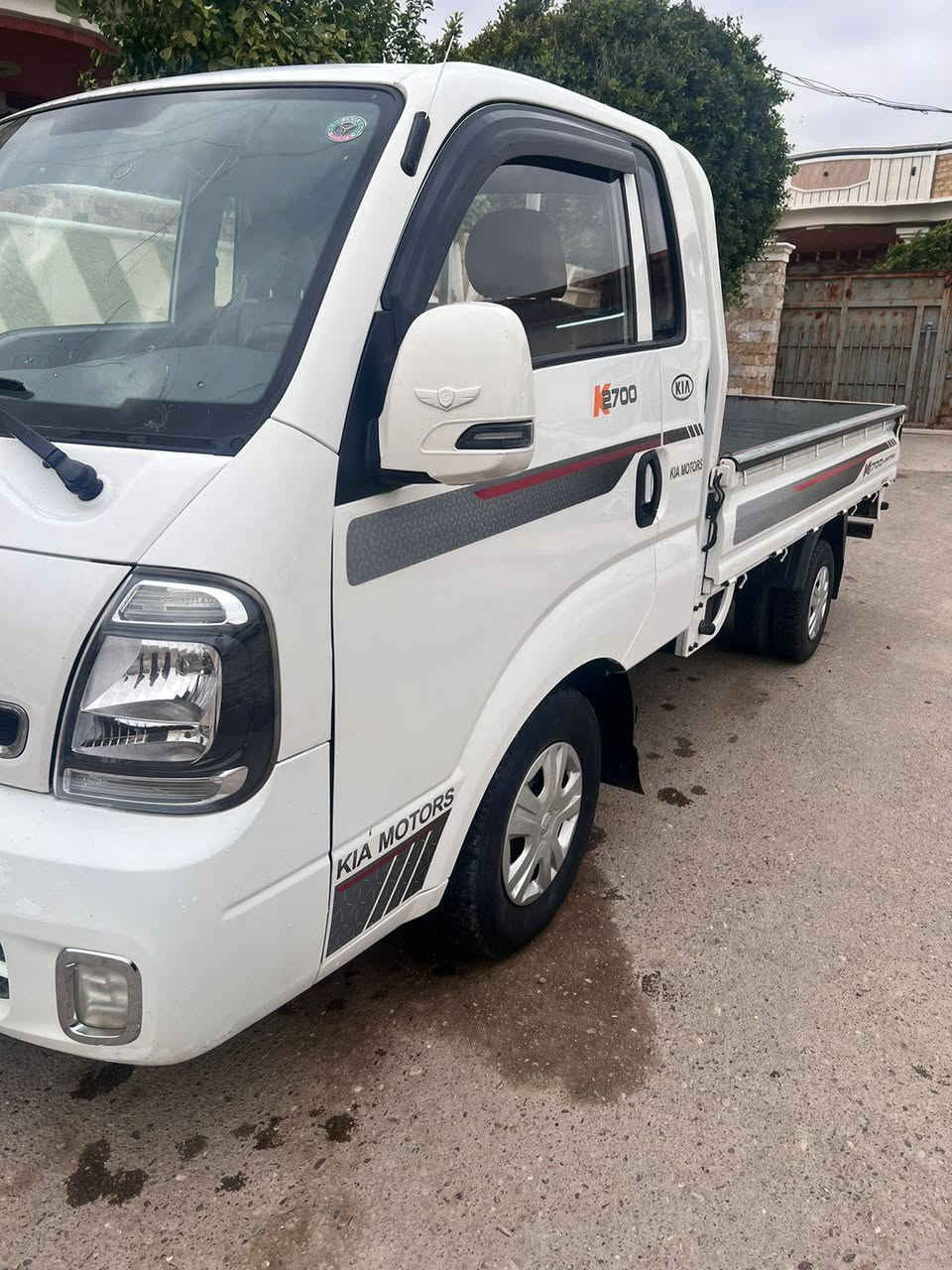 كيا 2700 موديل 2021 رقم صلاح الدين السيارة جديدة مكفوله كفاله عامه تخم تاير جديد الاستفسار يم رقم ***********او ***********
