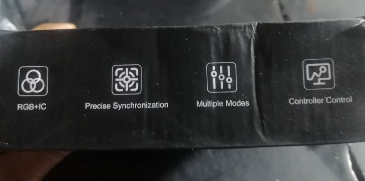 إضاءة محيطية ذكية للشاشات (Monitor/TV Ambient Light) من ماركة Robobing. #السعر ٢٠ الف 
​مع التوصيل


**إذا كنت صاحب هذا الإعلان وتريد حذفه لأي سبب، رجاءا أرسل رسالة إلى الدعم الفني**