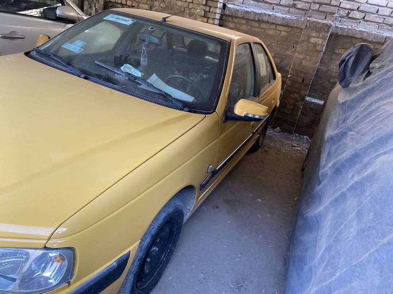 السلام عليكم بيجو بارص ١٥ للبيع او مراوس 
سياره نضيفه وجديده 
بيها جاملغ وبنيد
تخم تاير صدر جديد 
تبريد ثلج 
بيها رنكات وداينمو 
سعرها 37 وبيها مجال حك الجيه 
***********
