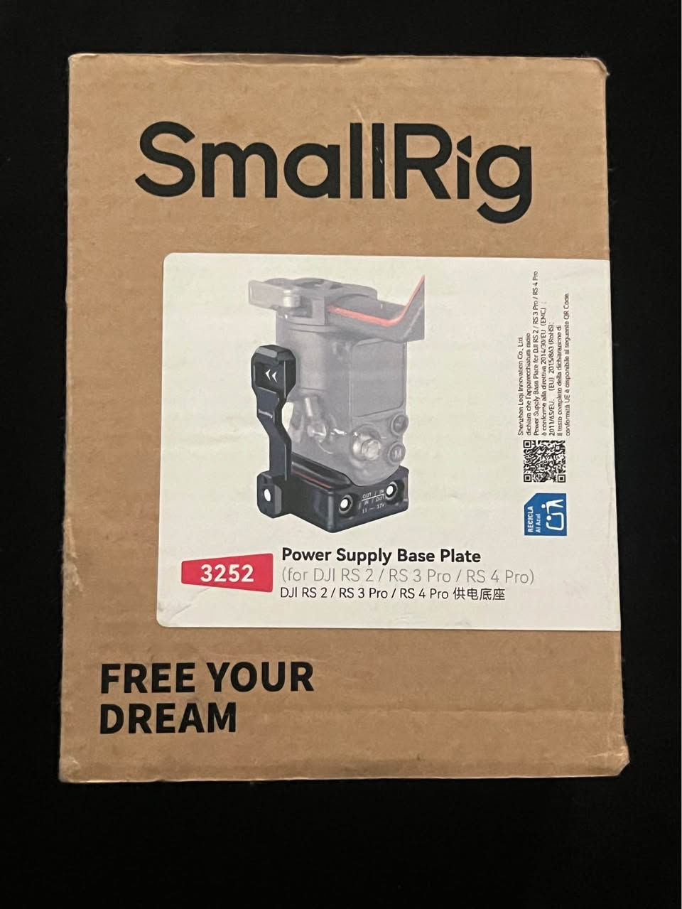 هذه قطعة احترافية ومهمة جداً لبناء ريج سينمائي (Cinema Rig)؛ وهي SmallRig Power Supply Base Plate (موديل 3252) المخصصة لمثبتات حركة كاميرات DJI (متوافقة مع DJI RS 2 / RS 3 Pro / RS 4 Pro).
تُستخدم هذه القاعدة لتثبيت الجيمبل (Gimbal) على الفيديۆ دۆلي (Video Dolly)، أو الكرين (Jib/Crane)، أو قواعد التثبيت بالشفط على السيارات (Suction Cup Mounts). الميزة الأساسية لها هي أنها تسمح لك بتشغيل الجيمبل وإمداده بالطاقة المستمرة عبر بطاريات خارجية ضخمة (مثل پاتري V-Mount) من خلال كيبيل مخصص، دون الحاجة لتركيب مقبض البطارية الأصلي للجيمبل. أربيل, العراق


**إذا كنت صاحب هذا الإعلان وتريد حذفه لأي سبب، رجاءا أرسل رسالة إلى الدعم الفني**