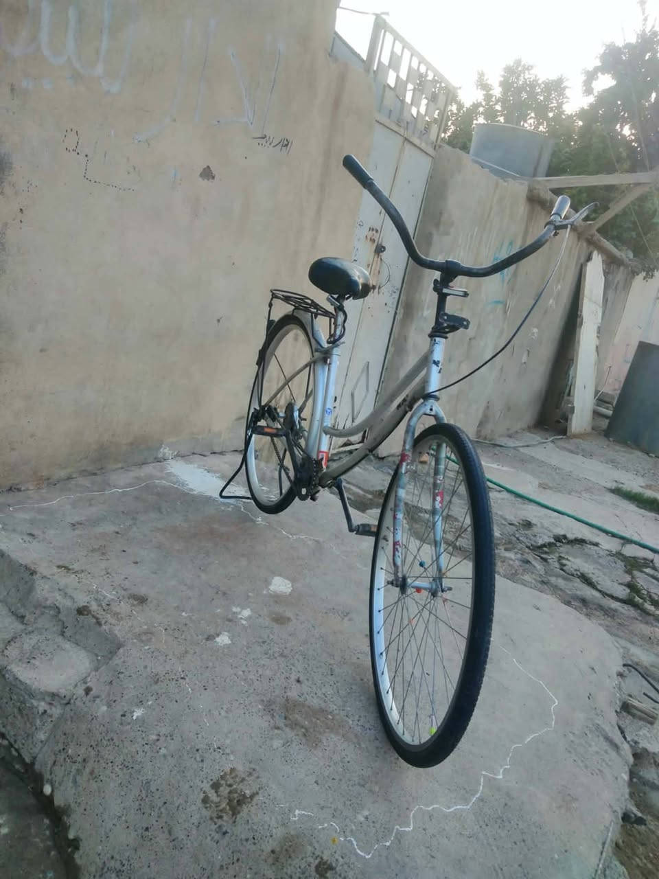 السلام عليكم عندي بايسكل حجم 27 رايده ب 40 بمجال


**إذا كنت صاحب هذا الإعلان وتريد حذفه لأي سبب، رجاءا أرسل رسالة إلى الدعم الفني**