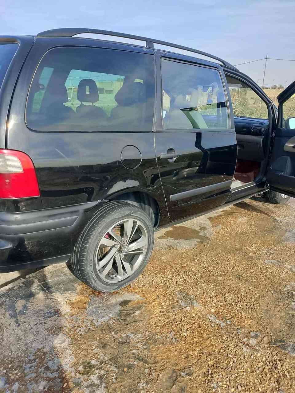 سلام عليكم اخواني سياره فورد  مديل 2003 سليمانيه باسمي محور مكينه وكير كورلا #بدون تبريد كمبريسر موجود مرابطين المنطومه للبيع او مراوس حسب الاتفاق مكاني الديوانيه السعر 60وبيها مجال ***********
***********
