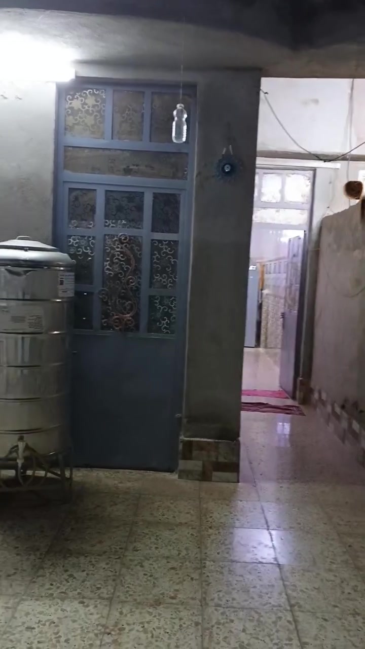 السلام عليكم بيت 100م البيت مطلوب قرض بالشهر 155 الف البيت عارضة ب40 وبي مجال بسيط العنوان خدمات مسقط بضهر التجاري قريب مستشفى التركي تصير بضهرة للاستفسار *********** واتساب
