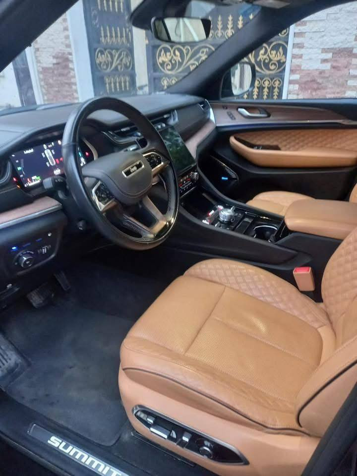 جيب summet2023
 ماشيه22
بيه قطع صبغ ابيع حزام
سعرها مناسب
العنوان بغداد الغزاليه
للاتصال ***********
