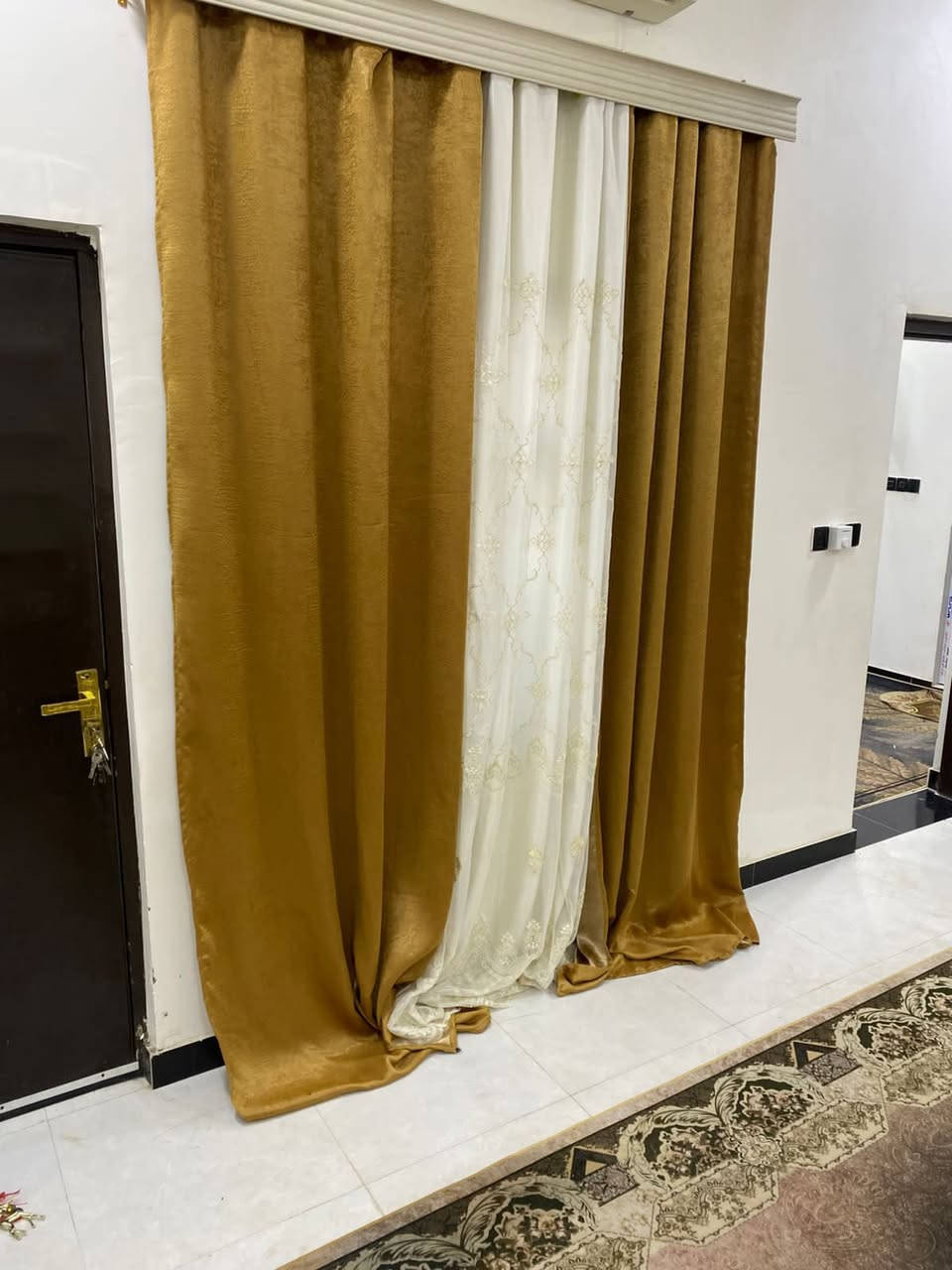 اقساط
بيت مساحه 100 بناء طابوق 
مقدم ٢٥ وكل شهر ٥٠٠
والسعر ٥٥السعر الكلي
باب الهوى بدايه الرابعه قرب المدارس
***********
