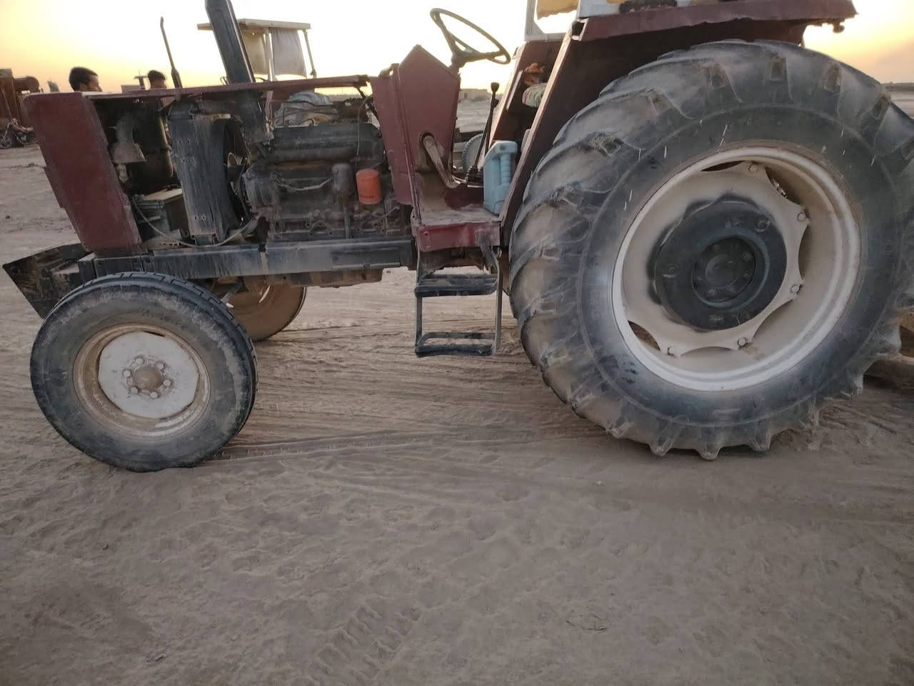 مكينه للبيع حجم 780 رقم النجف أنگليزي مداور شوكت ماتريد مكان السماوه تراهم مراوس سريت أو فئات بدون حسب القناعه للاستفسار انتصل *********** وتدلل
