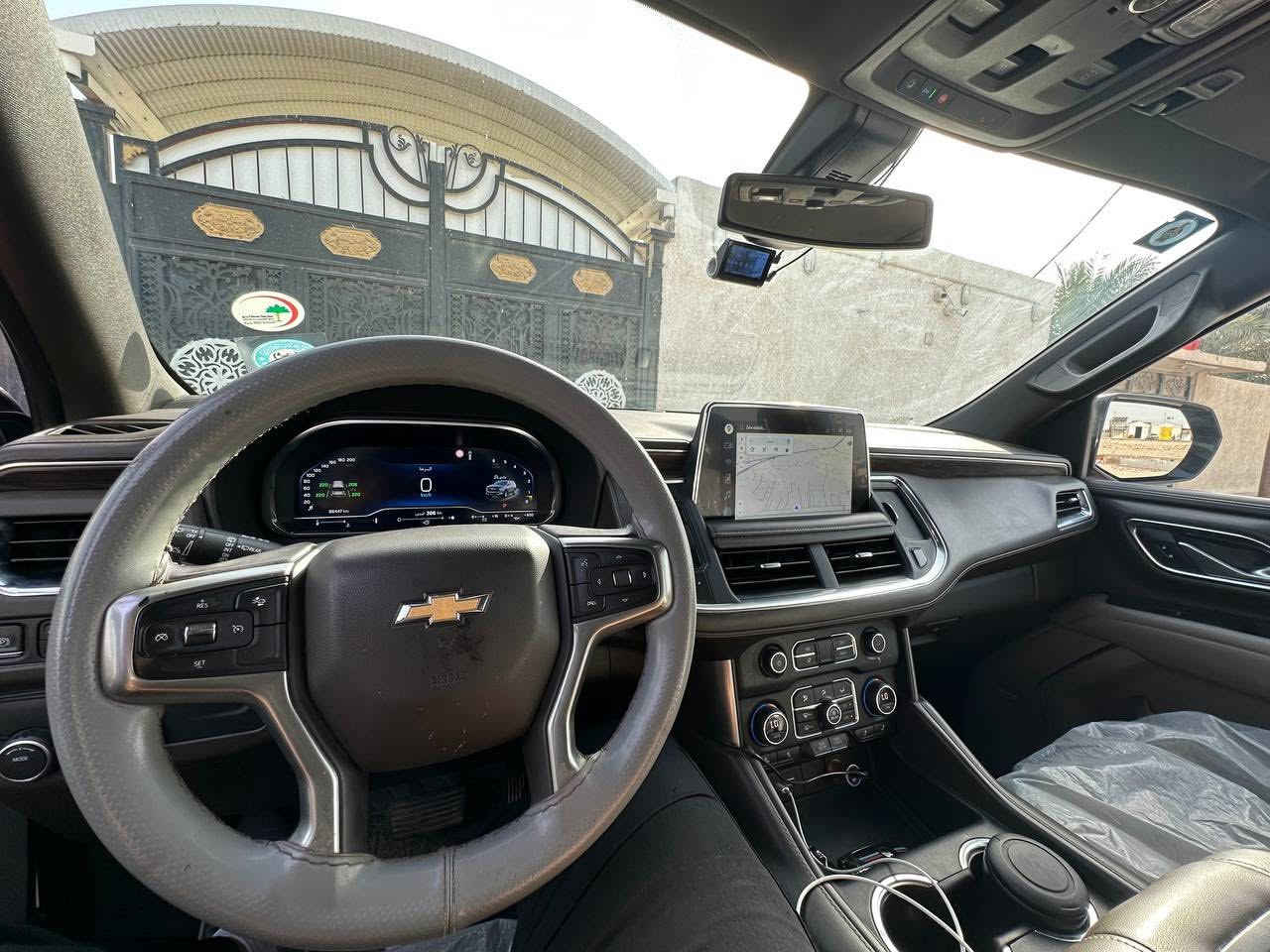 السلام عليكم ورحمة الله 

🔹للبيـع سياره من نوع Chevrolet Tahoe 2022 LT 5.3L V8 خليجي  رقـم بغـداد تحويـل ثانـي يـوم ✅
🔹كفالـه عامـه من الضربه والمعجون والصبغ  عده شخـط بالجاملغ الامامـي الايسـر بمقدار طول اصبع وتكحيله بمقدار اصبع بالجاملغ الامامـي الايمـن ✅

🔴🔴مكان السياره في محافظة البصرة🔴🔴

🔹أوتوماتيكي من 10 سرعات✔️
🔹 نظام دفع خلفي أو كلي✔️
🔹المواصفات :- 
🔹بانورامـا فتحة سـقف كاملـه🔝
🔹مصابيـح LED أمامية وخلفية🔝
🔹مصابيـح نهاريـة🔝
🔹حسـاسـات أمـامية وخلفيـة🔝
🔹ويل كـب ألمنيوم قياس 20 بوصة✅
🔹تخم تايـر جديـد 🔝
الحداده 100%✅
🔹نظـام تنبيـه التصـادم الأمامـي 🔝
🔹نظـام تنبيـه تـغيير المسار🔝
🔹نظـام مـراقبة النقطة العمياء🔝
🔹نظـام الفرامـل المانعة للانغلاق والانزلاق🔝
🔹نظـام التحكـم في الجـر 🔝
🔹نظـام التحكم الإلكترونـي في الثبات🔝
🔹نظـام المساعـدة في الحفاظ على المسرب🔝
🔹نظـام تشغيل المحـرك عن بعـد🔝
🔹تدفئة مقاعد الاماميه 🔝
🔹نظـام تكييف أوتوماتيكـي🔝
🔹نظـام تثبيت السرعـة🔝
🔹تقنيـة البلوتـوث🔝
🔹نظـام رادارات 🔝
🔹نظام Apple CarPlay و Android Auto🔝
🔹خـزان البانــزين  100 لتر 🔝
🔹شاشة لمس 10.2 بوصة لنظام و المعلومات 🔝
🔹نظام صوتي Bose 🔝
🔹الكشنات الأمامي كهربائي🔝
🔹نظام كاميرا 360 درجة🔝
🔹الباب الخلفي كهربائي🔝
🔹السياره استعمال شخصي 
🔴 السعر المطلوب 440وقابل للتفاوض🔴

للأستفسار يرجى الاتصال على 
***********
