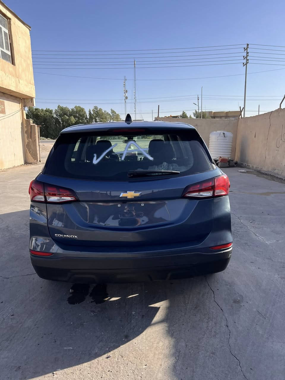 EQUINOX 2024
للبيع السياره وارد امريكي دخول جديد 

بدون رقم تترقم جميع المحافضات

ماشيه 14ميل

2 قطع بيبان جه اليمنه وتعمير بل دوسه بصيط

مواصفات LT

بصمه تشغيل 

بصمه ابواب

داخل لونين 

 فور ويل4x4

سايد بريك اوتو

تبريد قطعتين 

محرك ١٥٠ تيربو 

مكان السياره ذي قار

السعر 175 ورقه وبيه مجال

للاستفسار ***********
