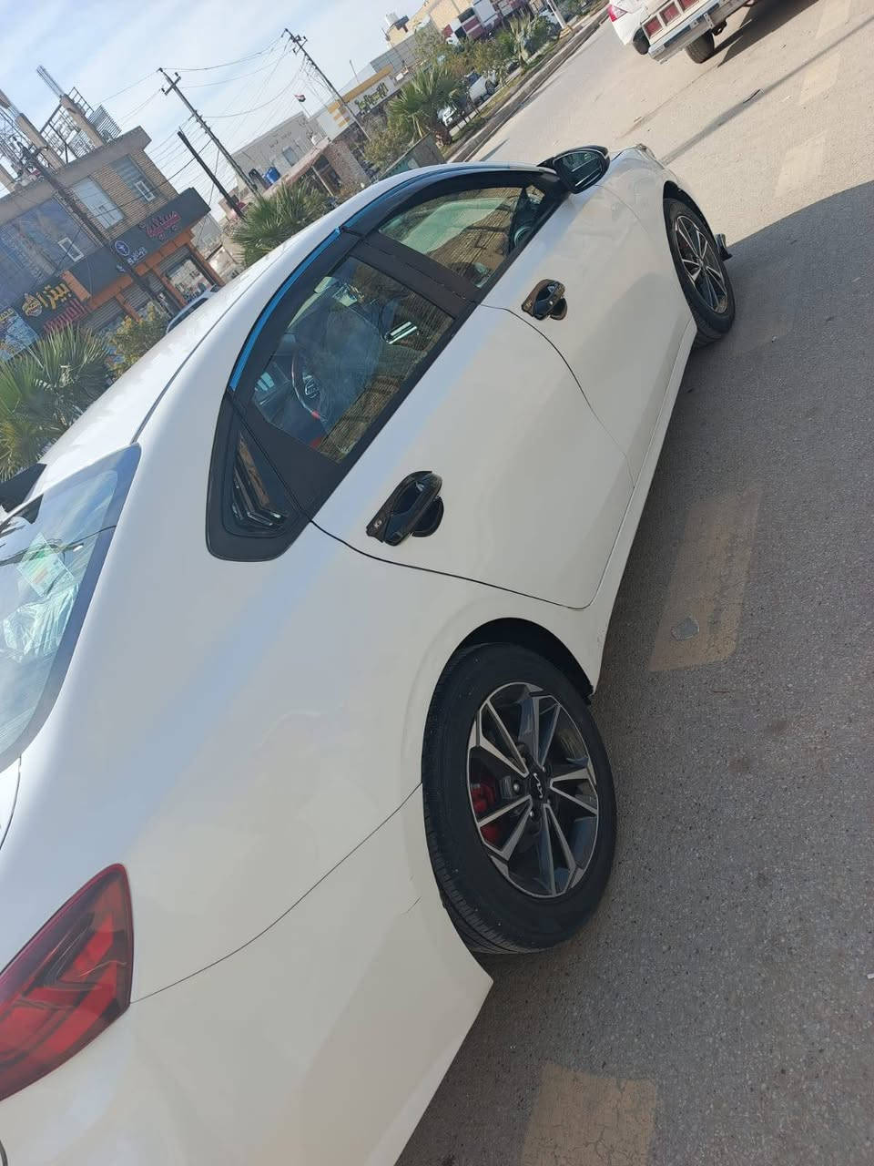 السلام عليكم ورحمه الله وبركاته سياره للبيع سونارها موجود بالمنشور مكان السياره ذي  مكان السياره ذي قار رقم معوقين وكاله من المعوق السعر 130 وبيها مجال اخوان انا مكلف بالنشر هذا رقم راعيها ***********
