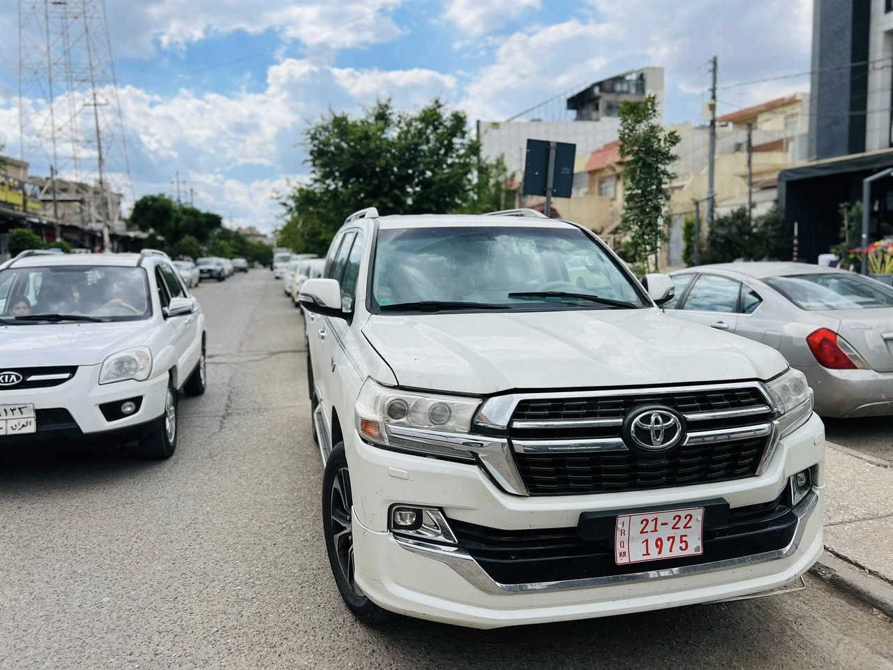 وەنەوشەی (٢٠٠٨) دووبەی كامل كراوە بە ٢٠٢١
یەك دینار مەسروفی تیانیە و بەشەرتی گێڕوو مەكینە حیزام بۆیاخە و چوار تایەو ویلی تازەی لەژێرە-بێڕەقەمی دوبەیە... ***********
٠٧٥٠٨٥٨ ٠٠٦٩
نرخی تەنها ١٨٥$
