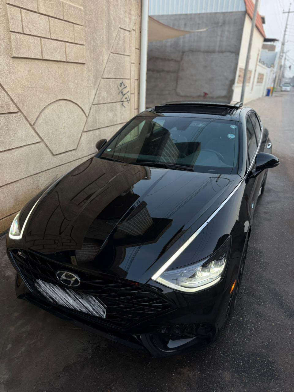 سوناتا N-Line موديل 2023 – للبيع

المواصفات:

اخت الزيرو ماشيه 4000km

دخول جديد وتسجيل جديد

رقم شمالي بسمي 

 • الفئة: N-Line (رياضية)

 • المحرك: 4 سلندر 2.5 لتر تيربو

 • القوة: 290 حصان

 • ناقل الحركة: أوتوماتيك DCT – 8 سرعات

 • الدفع: أمامي (FWD)

 • بصمة تشغيل

 • شاشة وسطية كبيرة

 • شاشة عدادات رقمية

 • Apple CarPlay / Android Auto

 • مكيف أوتوماتيك

 • مقاعد رياضية N-Line

 • مقعد السائق كهربائي

 • رادار

 • تحذير خروج عن المسار

 • كاميرا خلفية

 • ويال 19 N-Line

 •السيارة بحالة ممتازة

⸻

وارد امريكي حادث جانبي 3 قطع  ايرباك الكشن ضارب والتكمه راجع / بجم كبس

السعر : 195  وبيها مجال بسيط

للتواصل : *********** البصرة, العراق
