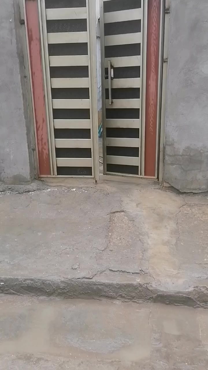 سلام عليكم طابق ثاني الإيجار مكان الشعب الديوان ***********
