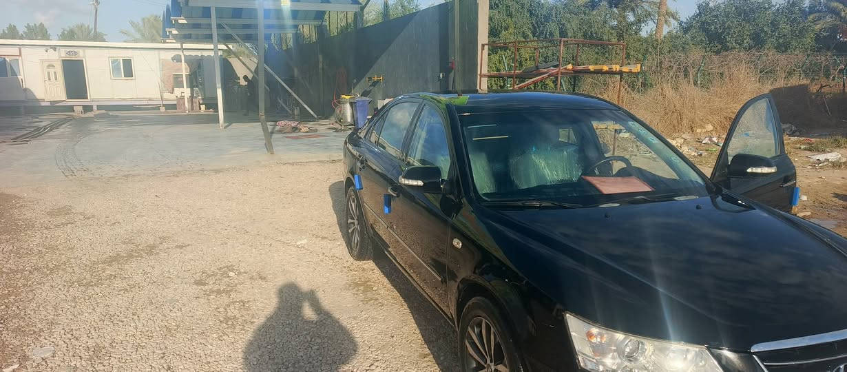 السلام عليكم سوناته موديل 2010سياره حلوه نظيفه كير محرك خير من الله خط واحد بلادي غاز غاز  رقم و سنويه سعر 50.       ***********  ادوات ادوات
