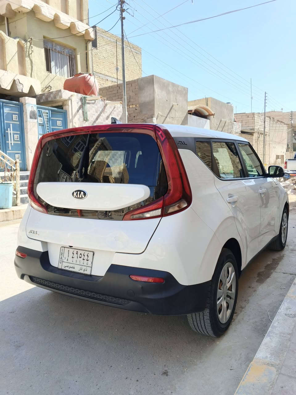 كيه صول 2021 ماشيه 50 الف السياره جاهزه كلشي شغال بيه سياره جديده وحادثه شويه من البنيد وشويه من الجاملغ مكان السياره ناصريه سوق الشيوخ مكلف بالنشر رقم صاحب السيارة ***********
