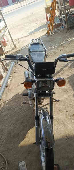 للبيع امعمره صار اسبوع او جاهزه كهربائيّة كله شغاله 
مكان السماوه سعره 725كلك كلك كلك ***********
