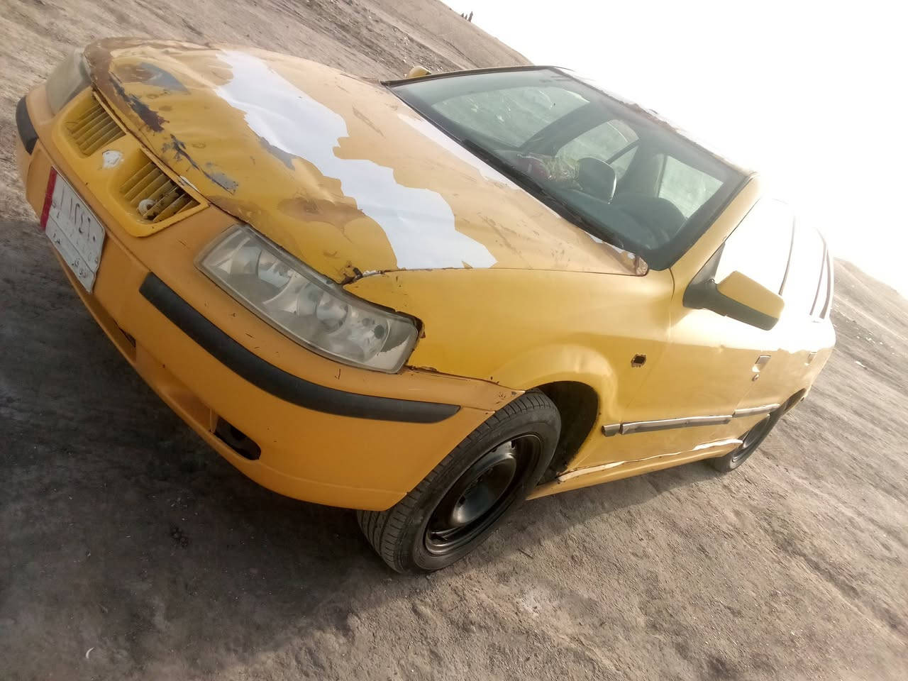 سلام عليكم سيارة سمد للبيع سيارة جاهزا كير ومكينه كله جديد حداديه جاهزا كهربايات كله شغاله تخم تاير رقم ذيقار سنويه عضم عاج مكان ناصريه قضاء النصر سعر 17وبيهه مجال الاتصال والاسفسار على هذا الرقم ***********
