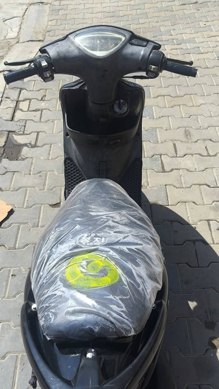 سلام عليكم ماكس عدله للبيع دراجه نكره سلف
نازله رمبه صارله شهرين اسدخدام شخصي ختم واحد
دراجه بلاديه سعر ٧٥٠وبيه مجال مكاني بغداد للستفسار 
***********
