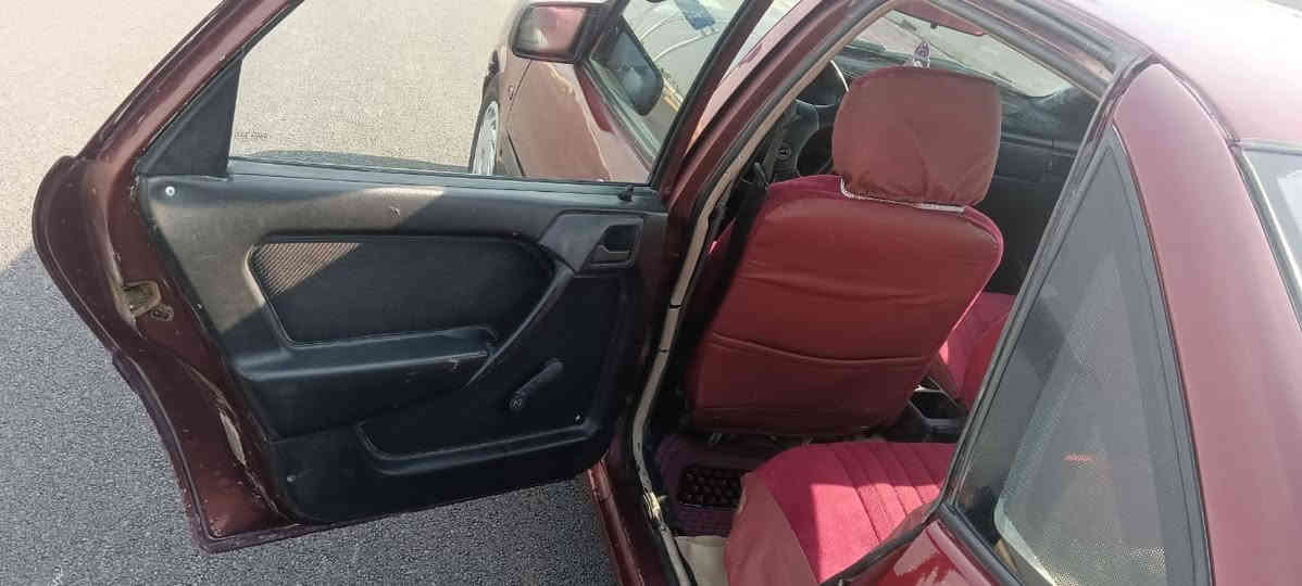 السلام عليكم للبيع فكتره رقم صلاح الدين  تحويل شرط موديل 89 محرك 1800 كير محرك شرط صبغ جماليه  سياره حلوه سعر 35 وبيها مجال مكان سامراء رقم الهاتف ***********
