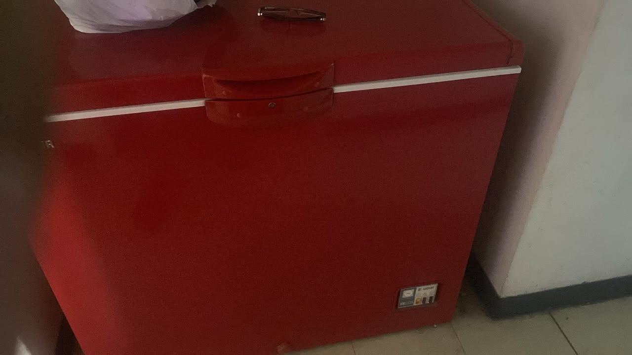 سلام عليكم مجمده للبيع مع غسالة صحون سامسونج فول اتماتيك مع براد مي مع صوبه***********
