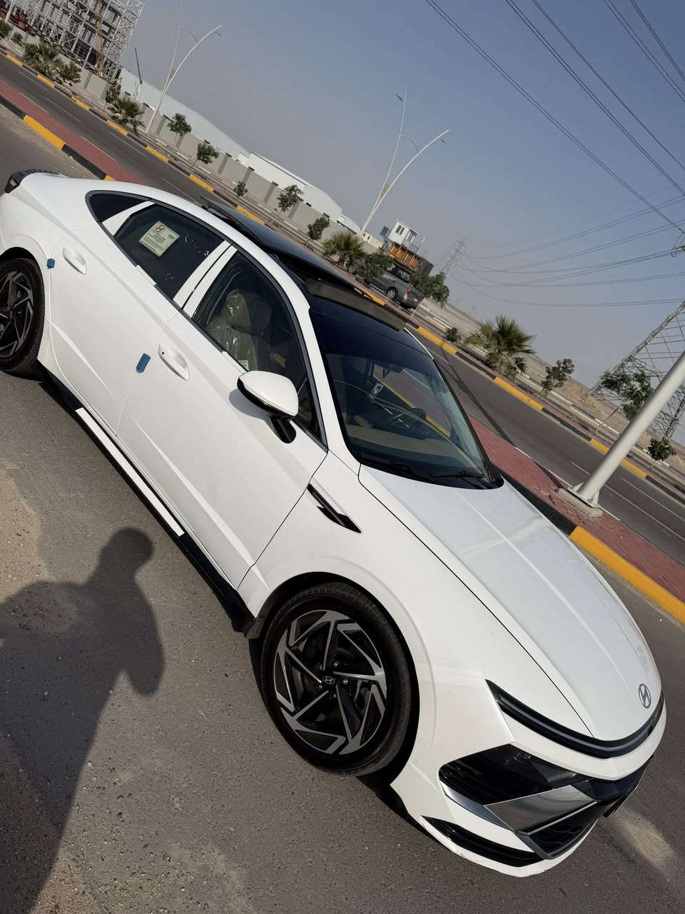 السلام عليكم
سوناتا خليجي موديل 24
 
ماشيه 80الف كيلو  قابل للزيادة
السياره مكفولة عده PDR بارد بالباب عكس السايق وداير الجاملغ نفس الجهه فقط 
سياره جاهز من كلشي تايرات دهن 

مواصفات السياره :- 

بانوراما 

بصمه

جلد 

كشن كهرباء 

حساس امامي خلفي 

شاحن وايرلس

بردات خلفية 

اناره داخلية متغيرة 

السعر220$ وبي مجال بسيط


**إذا كنت صاحب هذا الإعلان وتريد حذفه لأي سبب، رجاءا أرسل رسالة إلى الدعم الفني**
