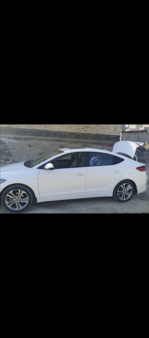 السلام عليكم النترأ مديل 17 كفاله عامه جاهزه تبريد وتخم تاير وحد اديه مكينه1600 السعر 135 وبي مجال قليل العنوان النجف الاشرف رقم الهاتف  ***********
