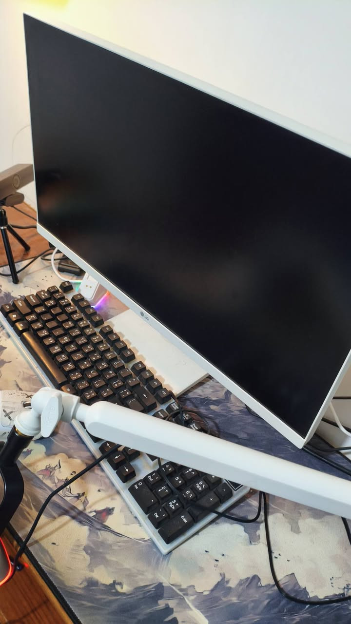 Pc للبيع
كمبيوتر للبيع 
شاشة lg
كرت شاشة geforce rtx 3060it 8g
رام 16
هارد ssd1t
هارد ssd250t
هارد hdd1t
Power supply 650
كيبورد
ماوس شحن اصلي
مايك فيفان اصلي مع ستاند اصلي 
كاميرا 4k عدد 2 اصلي
سماعات دراغون سبيكر 
سماعات اذن
Ups فاربر أونلاين 
تشغل اقوى البرامج والالعاب 
للتصميم والمونتاج والالعاب القوية


**إذا كنت صاحب هذا الإعلان وتريد حذفه لأي سبب، رجاءا أرسل رسالة إلى الدعم الفني**