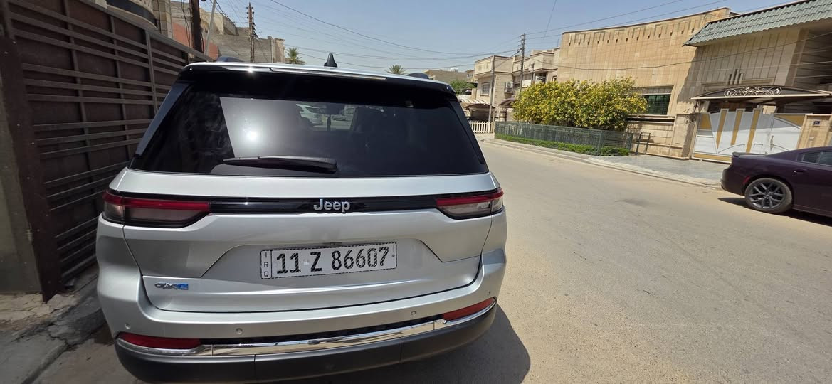 ياالله
السلام عليكم جيب كراند شيروكي 4XE 2024 وارد امريكي

Jeep Grand Cherokee 4Xe 2024 2.0L

         حجم المكينه : 2000  تيربو + هايبرد + بلك ان 

المسافة المقطوعة : 26 الف ميل  

الضرر :  تبديل جاملغ و بنيد و صبغ جزء من باب السائق

          حالة الايرباك : دركة و دشبول و مصلح 

#مواصفاتها

1.شاشه 

2.بصمه

3. تشغيل عن بعد

4.دمام خلفي

5.كشنات جلد

6.كشن السايق ميمري

7.كشنات كهرباء

8.صندوك كهرباء

9.حساسات خلفيه

10. قطع تبريد 

11.اشاير بالمري

12.رادار امامي

13.رادارات 360

14.ثلاث وضعيات قياده

15. بنوراما فتحتين

16. كير ماوس

17. نظام منحدرات

18. هيترات بالكشنات 

19.ويل كب كروم

20.لايتات لد

21.بكلايت لد

22.كشافات

23.بصمة ابواب

فول مواصفات 1/1 جاهزه رقم بغداد تحويل ثاني يوم

#السعر : 28500 $

تفاصيل اكثر ***********
*********** تحياتي 

مكاني بغداد السيدية

