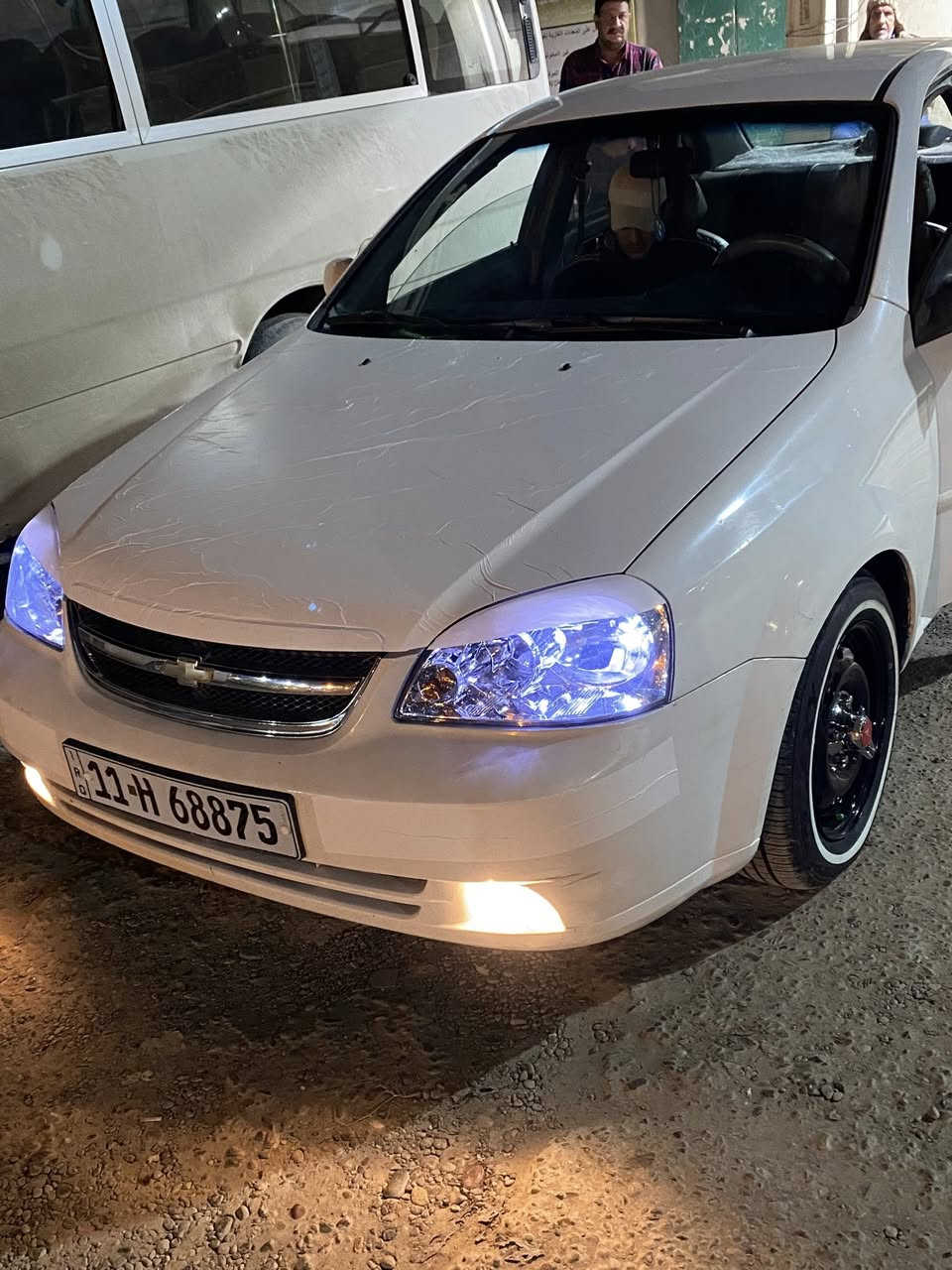 السلام عليكم مرخصة الادمن سياره أوبترا موديل 2009 اوتو كير ومحرك شرط مابيها دواخل ولا شواصي ضربه خفيفه بجاملغ الأيمن الأمامي فقط صدر جديد تخم تاير جديد السعر 80 وبيها مجال للطيبين *********** متواجد واتساب
