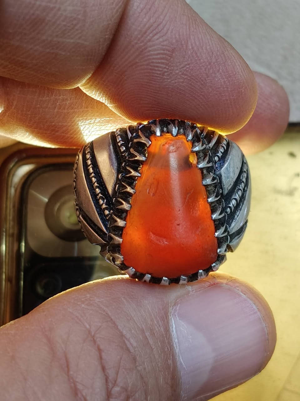 عقيق يماني قديم صياغة جوكي 200 ألف بغداد ***********
