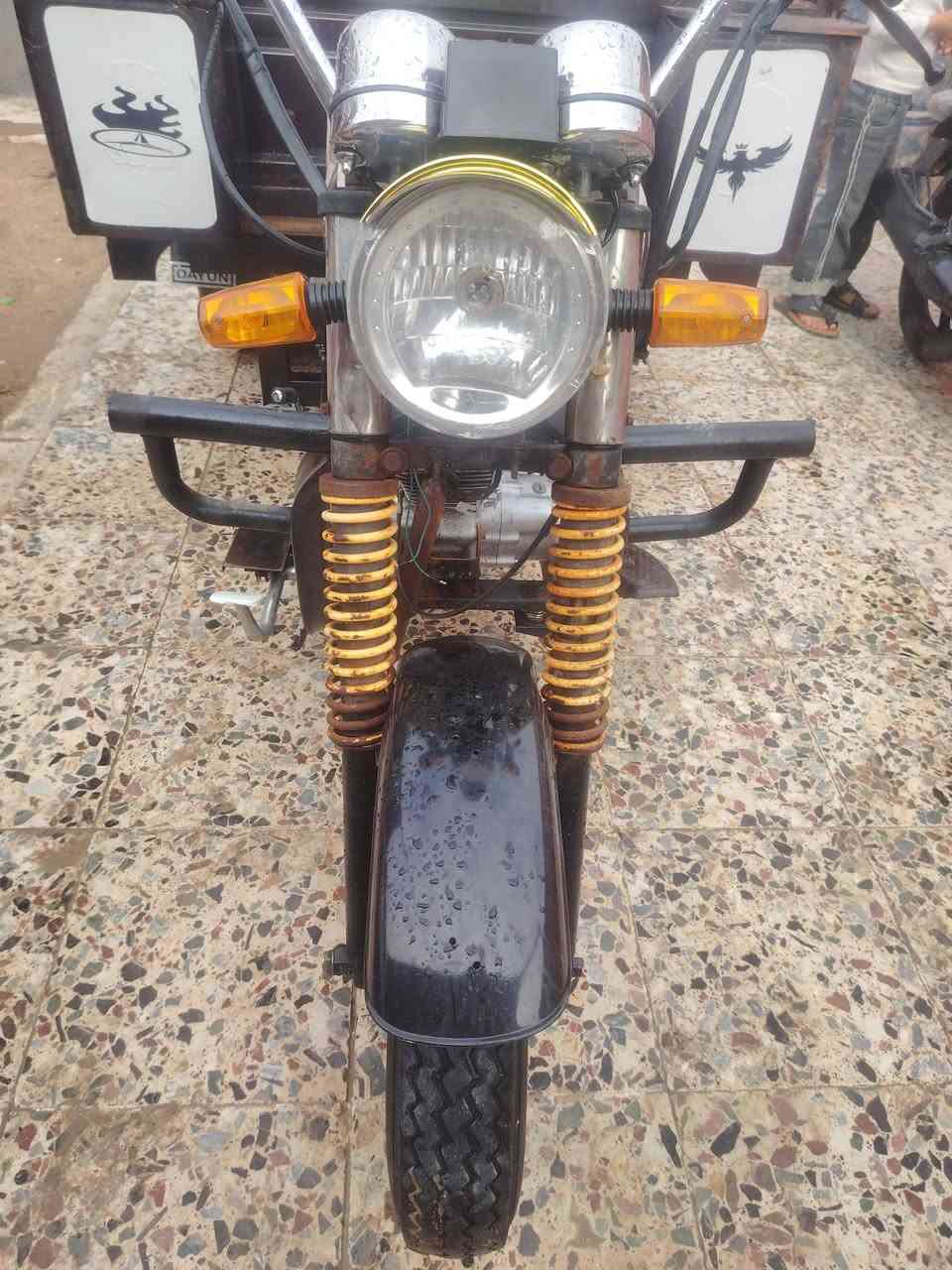 سلام عليكم ستوته للبيع موديل 16 أوراق مكان كوت شارع نفط رقم الهاتف، ***********
