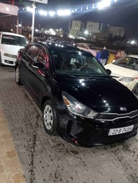 كيه ريو 2019ل بيع هزه جديده وسنويه بسمي 4قطع بس انطيهه حزام 0781505586...