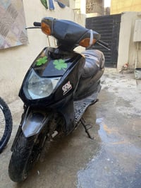 دراجه سكنس نثيه ستاند حساس مكينه نضيفه بس الباتري كاعد بسبب الترك السع...