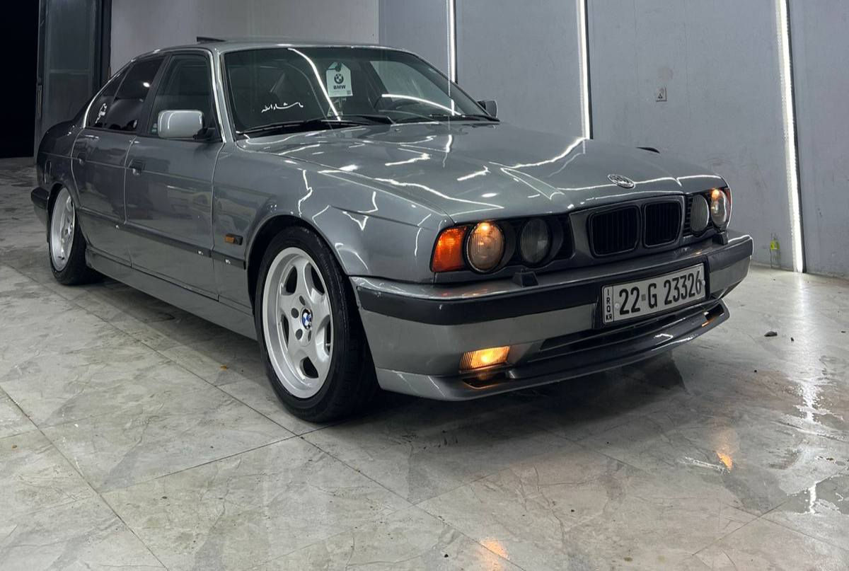 بی ئێم مۆدێل 1993/525iA/E34 فوول مواسەفات
بەی بی ئێس گێڕ ئۆتۆماتیك/سڵایت/ مۆدی /S
کوشن جڵد/هەشت بالیف/فۆڕمیكا
پێش گەورە/دەبڵ ئێرباگ/لایت و بەگلایت بیلاد
دەعامی پێش و پشتی M
پەردە
ڕەقەم و سەنەوی و ژینگە نوێ 2030
هەزە ٢٠٢٦
تاقم پێش و دوای تازە داگیراوە كامل چركەی تێدا نییە 
تەبرید سارد و گەرم بەشەرت

سعر : داوای بکە لە کۆمێنت ڕاستەوخۆ بۆت دێت 🤖

گێڕ و مەكینەو ئەكسل بەشەرت
کامل فڕن كراوە بۆ جوانی سەقف بەشەرت بێ مەعجون
ویل ئیم فایف
پێش و دوای كەپسە سەیارەكە
بڕاوە بەشەرت

شوێن كۆیە
بۆ پەیوەندی کردن بە خاوەنی 

***********
