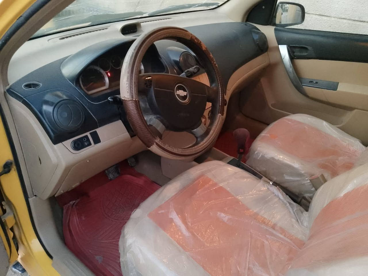 السلام عليكم اڤيو مديل 11 للبيع رقم بصره.
تحويل ثاني يوم السعر 37وبيها مجال رقم صاحب السياره 
*********** اني مكلف بالنشر
