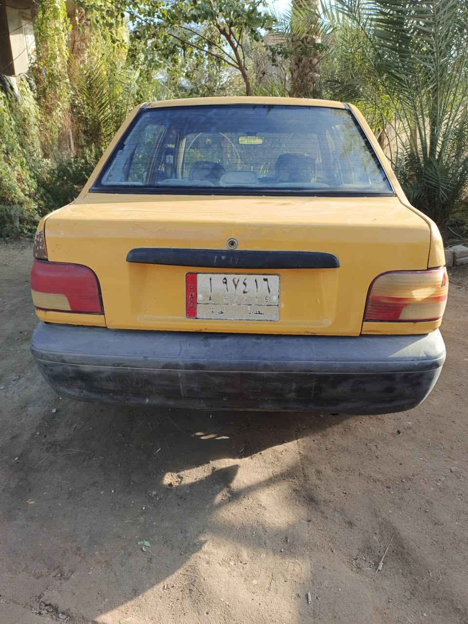 السلام عليكم
سايبه 2011 مصفره هيئه
 وغرامات عليه
الرقم بغداد المالك بغداد امداور ثاني يوم
سياره حلوه ونظيفه السعر 18 ورقه وبيها مجال 
العنوان الحله سياحي الاتصال ***********
