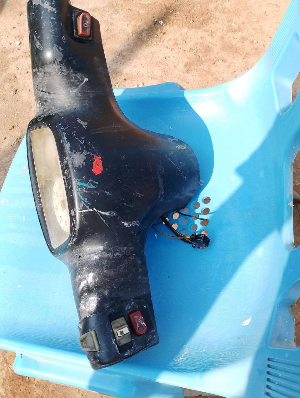 دشبول كامل مال يوماها للبيع سعر 20وبي مجال


**إذا كنت صاحب هذا الإعلان وتريد حذفه لأي سبب، رجاءا أرسل رسالة إلى الدعم الفني**