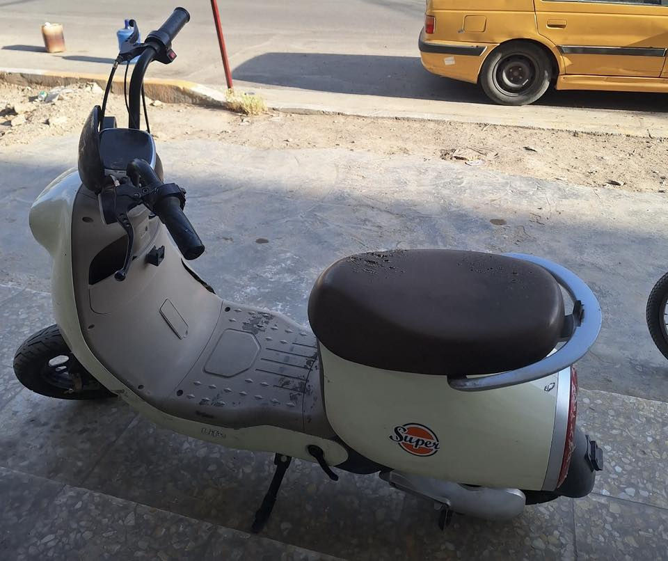 دراجه شحن للبيع بريك امامي وخلفي وبنزات كلهن جدد فقط محتاجه بطاريات للسعر اكتب 2 او اتصل *********** وبي واتساب
