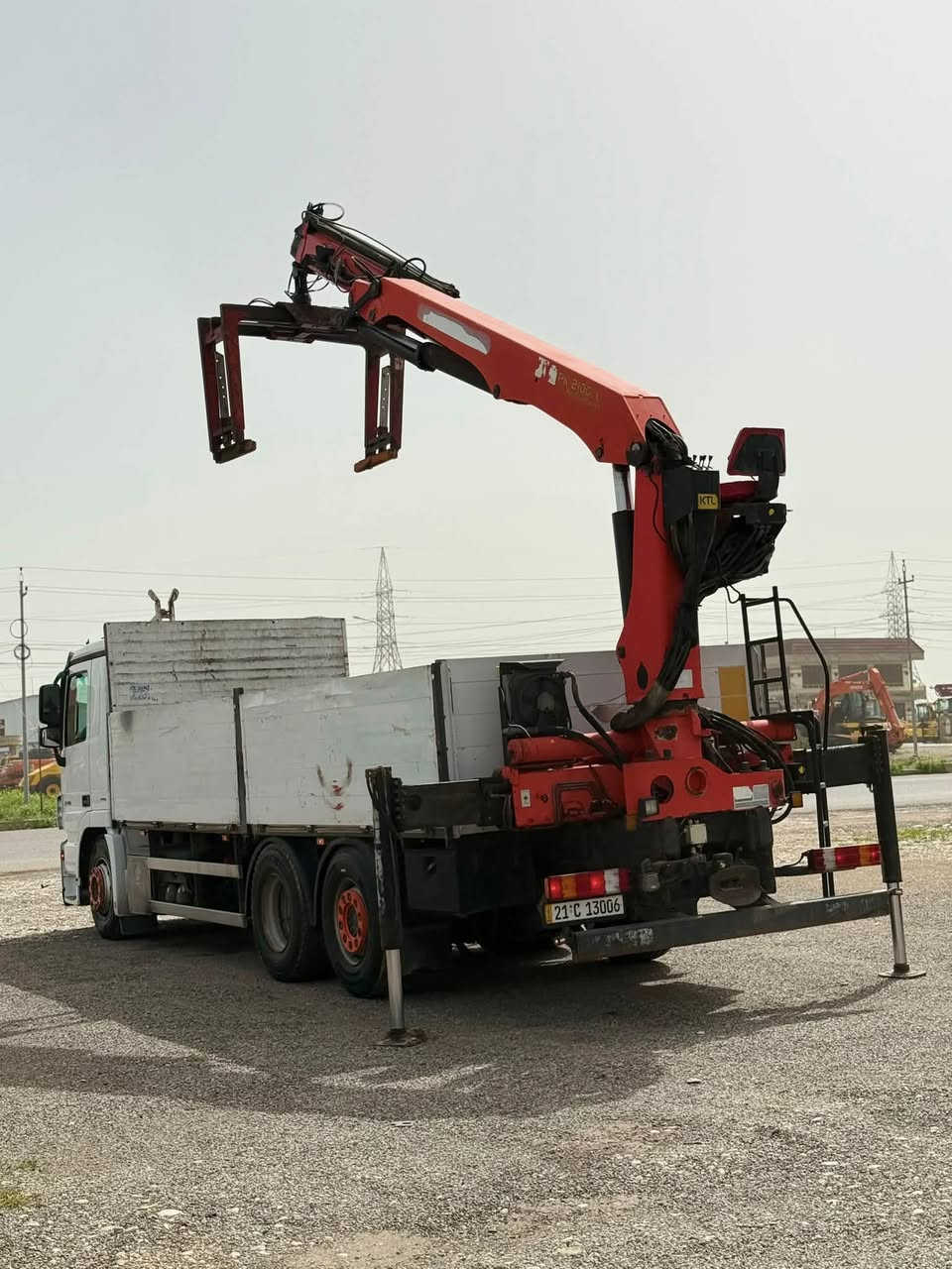 معرض مهدي اربيل
نوع : اكتروس كرين بلوك
موديل : 2010
حجم :2546
ألون : ابيض  
مواصفات: مارسيدس اكتروس بيلادي كرين استيرن دوار كرين بالفينكر 21001. 2 سیلایت توب كماش بيلادي كاعي بودي حديد كدام جبليس سيار مكفوله 
گير : توماتيك 12 نمر
 العنوان : اربيل  قوشتب تريق كركوك  معرض مهدي اربيل 
***********
***********
