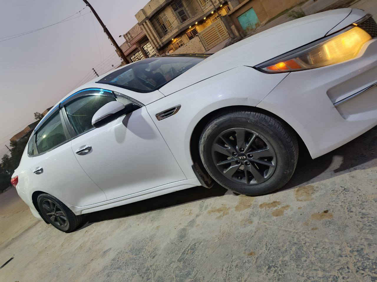 السلام عليكم ورحمة الله
للبيع: اوبتيما موديل 2018 رقم بغداد انگليزي كير محرك حداديه دواخل كهربائيات تبريد تدفئه خير من الله السياره بيه قطعتين صبغ والسونار موجود بالمنشور
السعر140 وبيه مجال
***********/ ***********
 مكان سيارة بغداد
