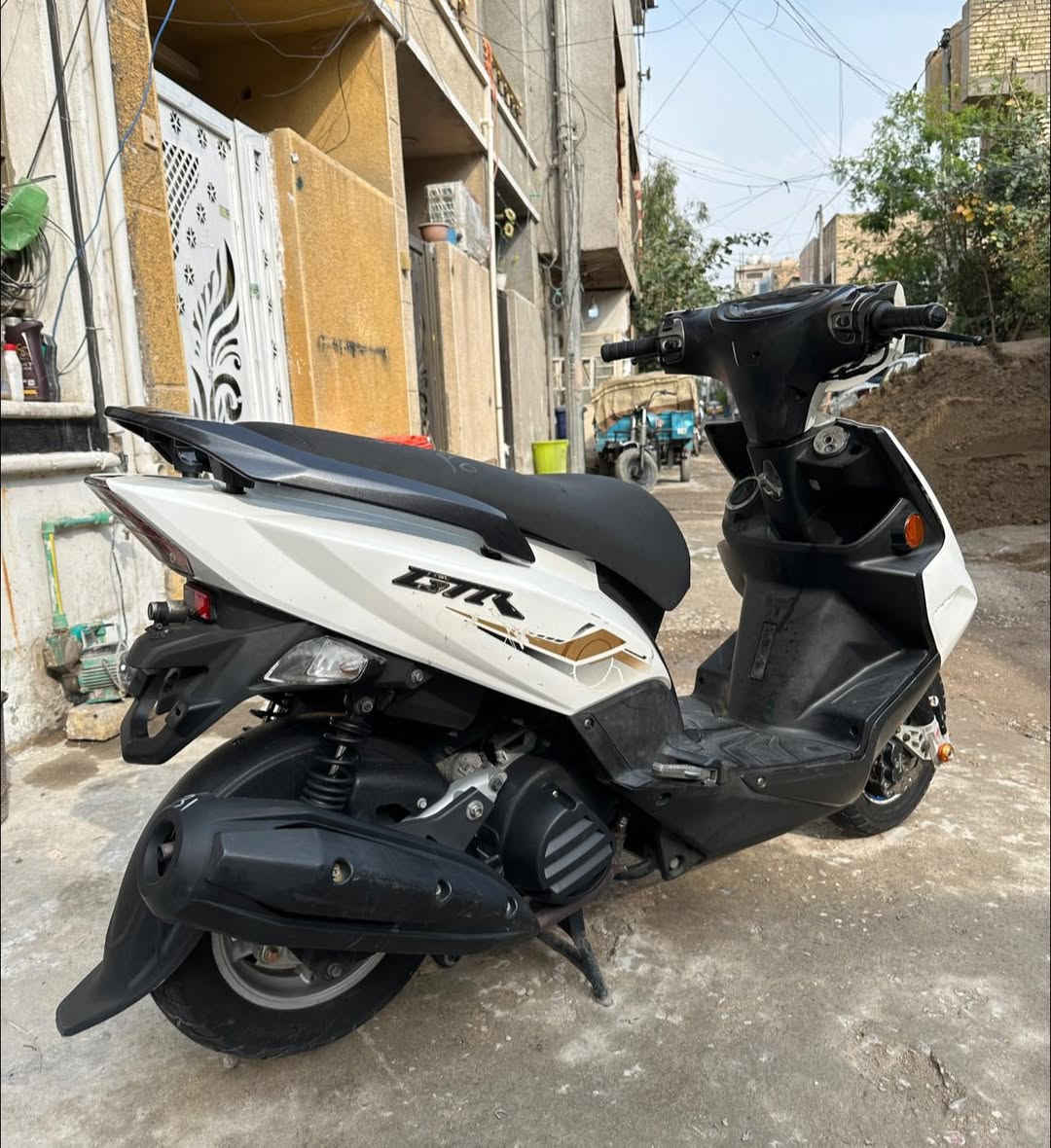 GTR
ثعلب موديل١٤ شاشه ٣الوان بكلايت لد احمر

مكفوله كفاله عامه وختم واحد 🌹+صدر انامي رياضي

ضمانك سنه بالدراجه اذا مكينه مفتوحه لو كفر تجاري ترجع).

تاخذه من باب البيت وراق كامله بسمك 

***********بغداد الحريه
