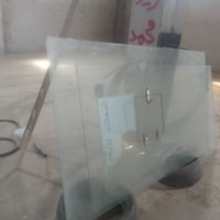 جامخانه زجاج للبيع  ثقيل ٨ ملم فصال جديد شرط نضيف لاكسر ولا فطر للستفس...