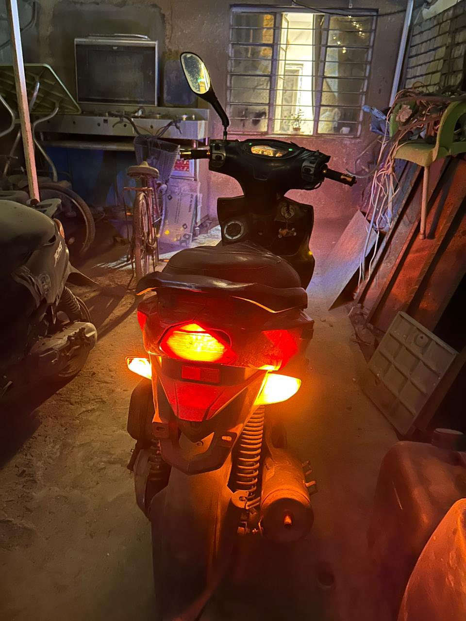 سلام عليكم  دراجة جي تي ار gtr140  لون احمر  دراجة شلعة  فول. لون احمر نكرة سلف   سعر 600 مكاني بغداد  الاستفسار ***********
