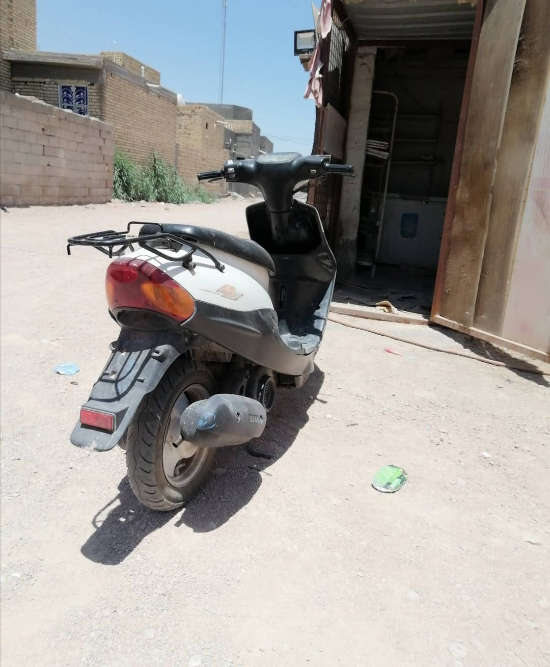 السلام عليكم بيجي للبيع مكينته مفتوحه سعره 350وبيه مجال كهربائيته شغاله ما عده السلف


**إذا كنت صاحب هذا الإعلان وتريد حذفه لأي سبب، رجاءا أرسل رسالة إلى الدعم الفني**