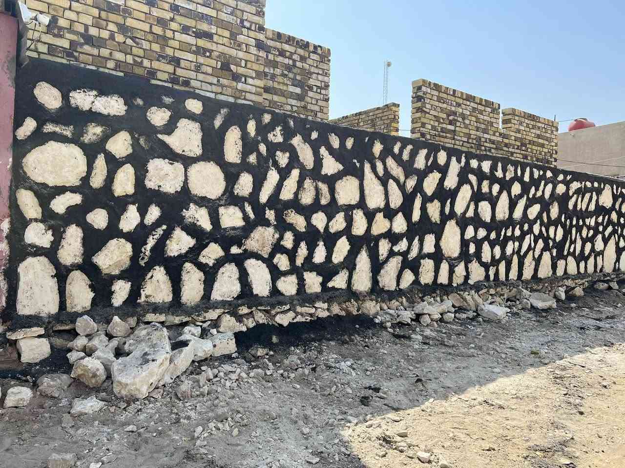 #بناء_حجر
بنــــــــاء بيوت * و اســـــــيجه * تطبيك سواقي *  ممرات * نافورات *

للاتصال *********** 

نفس الرقم واتساب📲📞
