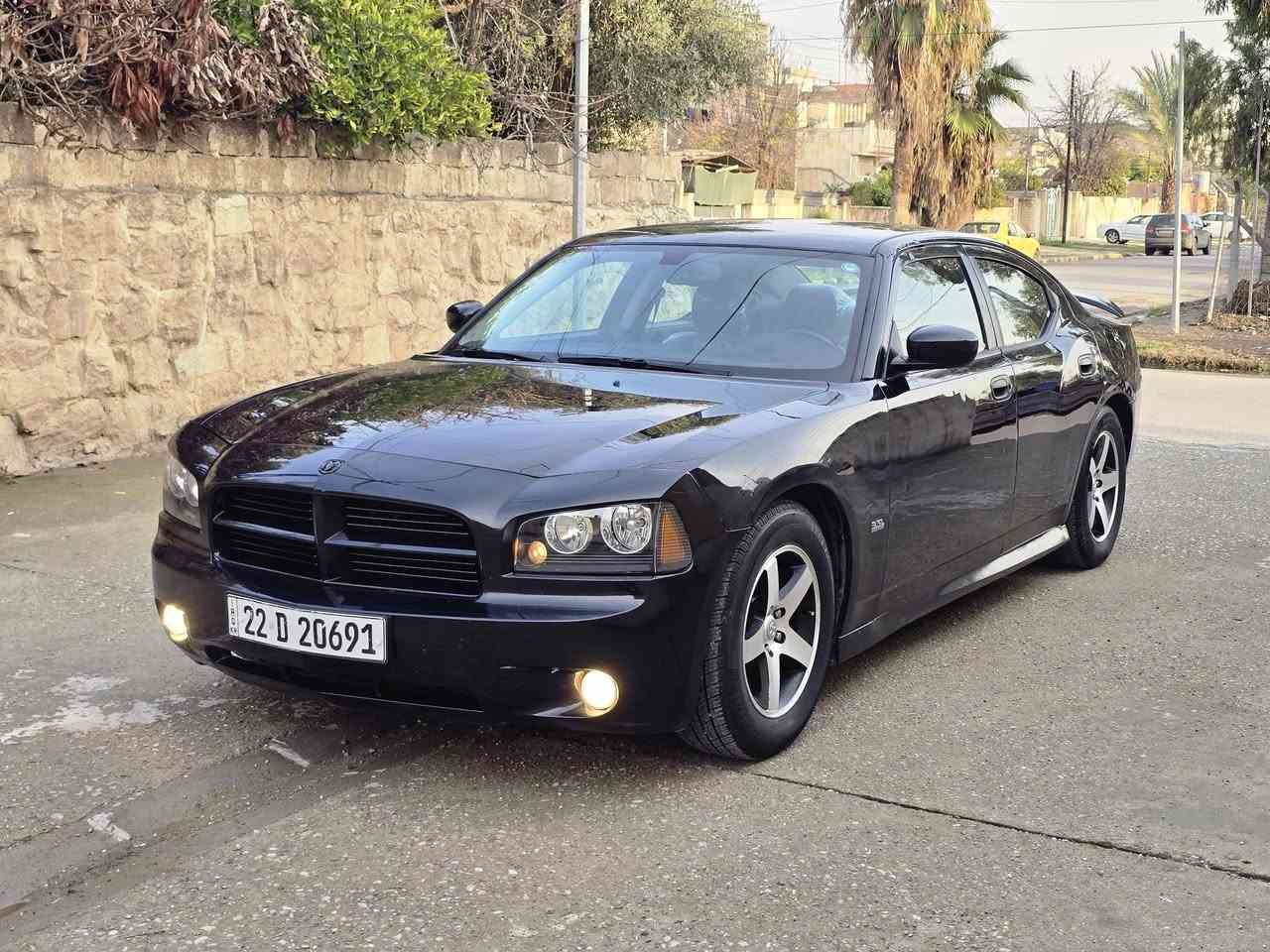 سعر 112$
جارجر sxt موديل 2009
محرك 6سلندر حجم 3500 اصل abs
كير اوتوماتيك شرط المحرك والكير ولاكسل ذهب 
رقم اربيل  دولي رقم وهزة وسنوية جديدة شرط 
 التحويل 
🚫صبغ باب نفر وجملغ السايق  فقط  شرط بدون اي دواخل   
كشنات وكهرب 
شاشه كامرا  كروز سرعة  كشن كهرب 
نظام ABS   نظام تراكشن مانع انزلاق 
 تبريد قطعتين ثلج ❄️
ويل كب   طخم تاير جديد صدر امامي خلفي جاهز
سيارة عليها ادامة كاملة  جاهزة من كلشي 
موصل الايسر 
***********
***********
