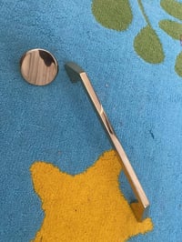 للبيع يدات كاونتر جديده طويله ودائريه للاستفسار الاتصال 07727203999