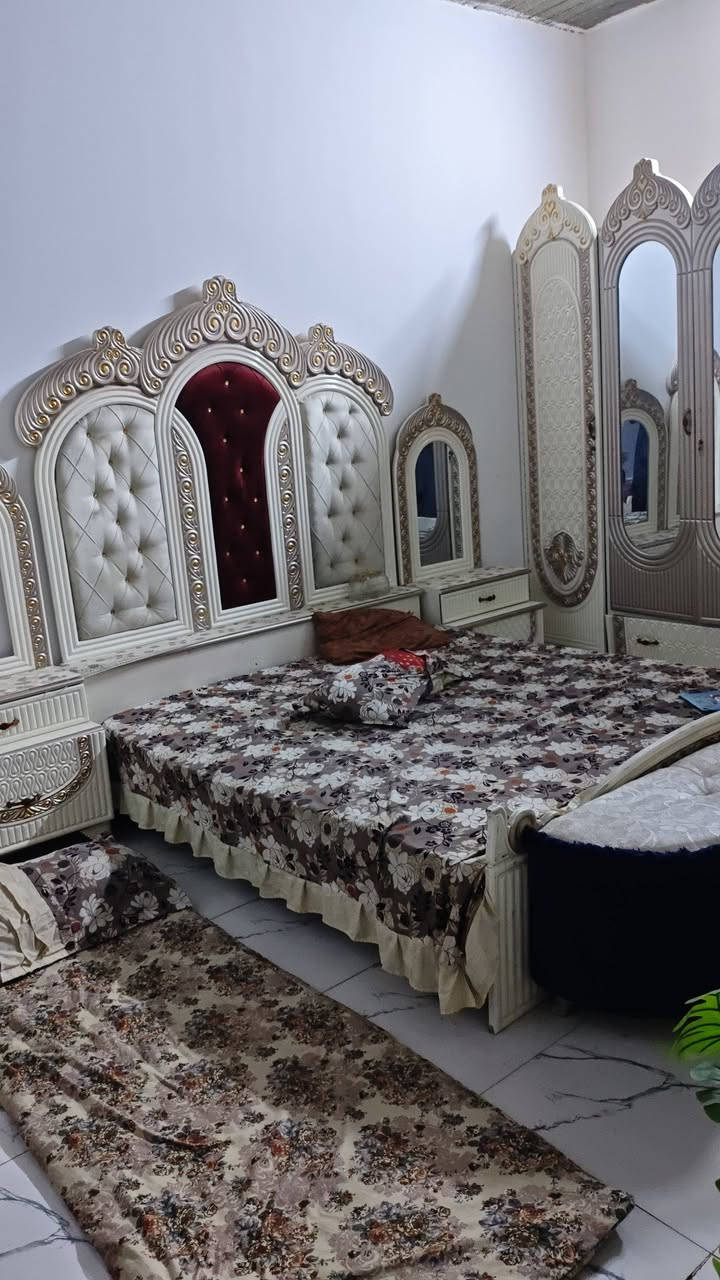 السلام عليكم ورحمه الله وبركاته بيت للبيع نهايه شارع النواب قرب ساحه الدكسن مساحه البيت 165 بيت يحتوي استقبال 6 × 4 صالح 10 في 4:30 غرفتين نوم خمسه في اربعه بيتونه وغرفه مشتركه 9 × 3.5 زائد ثلاث حمامات الاتصال على هذا الرقم
***********
السلام عليكم ورحمه الله وبركاته بيت للبيع زراعي نهايه شارع النواب قرب ساحه الدكسن مساحه البيت 165 بيت يحتوي استقبال 6 × 4 صالح 10 في 4:30 غرفتين نوم خمسه في اربعه بيتونه وغرفه مشتركه 9 × 3.5 زائد ثلاث حمامات الاتصال على هذا الرقم
