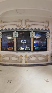 تم تصميم وتنفيذ حاملة مجوهرات وعطور وفق المواصفات العالمية إلى فندق قل...